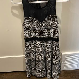 -Cute trendy summer dress.